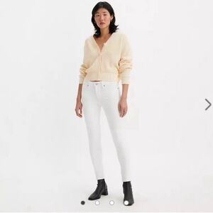 Levi’s 711 Skinny white jeans